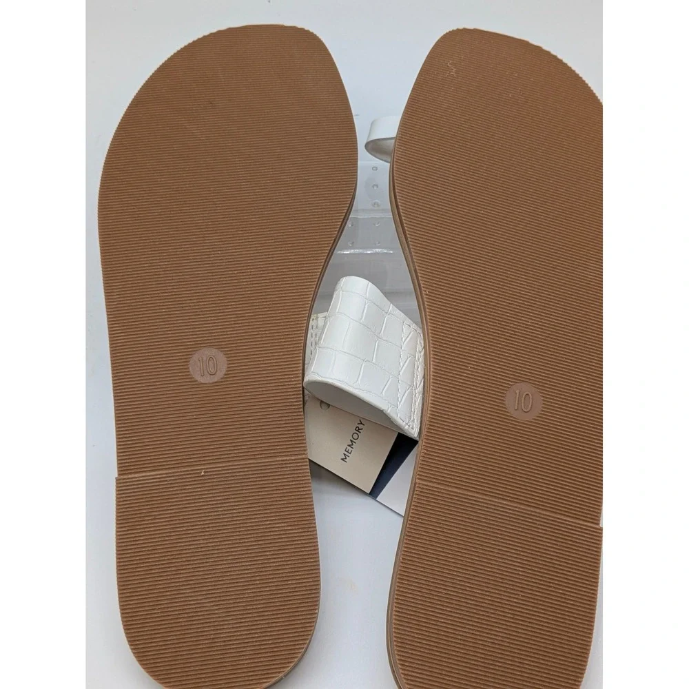 Universal Thread Juno Sandals White Croc Embossed Memory Foam Women's 10 NWT